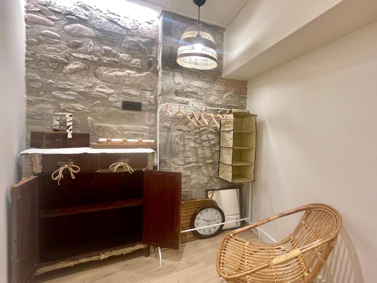 Apartamento Colgante Al Rio Con Vistas Al Puente カンプロドン エクステリア 写真